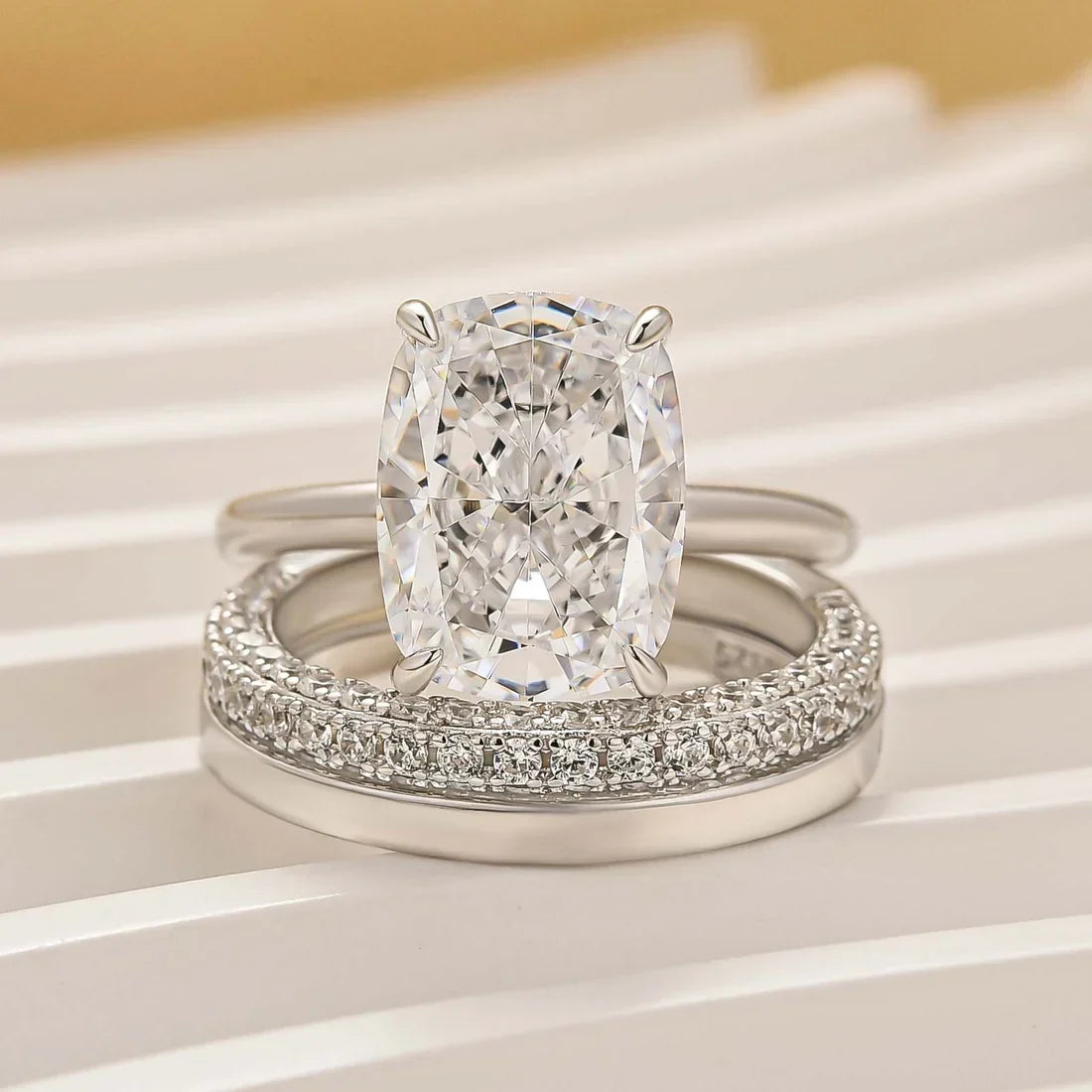 Cushion Cut Classic Wedding Ring Set