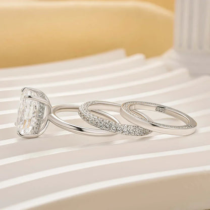 Cushion Cut Classic Wedding Ring Set