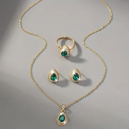 NoÃ©mie Glastra Jewelry Set