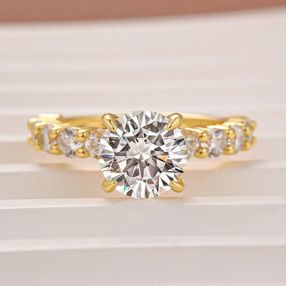 Moissanite Round Cut Engagement Ring