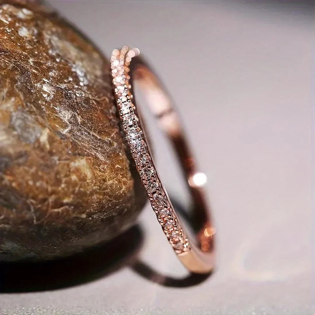 Elyse Minimalist Zirconia Ring