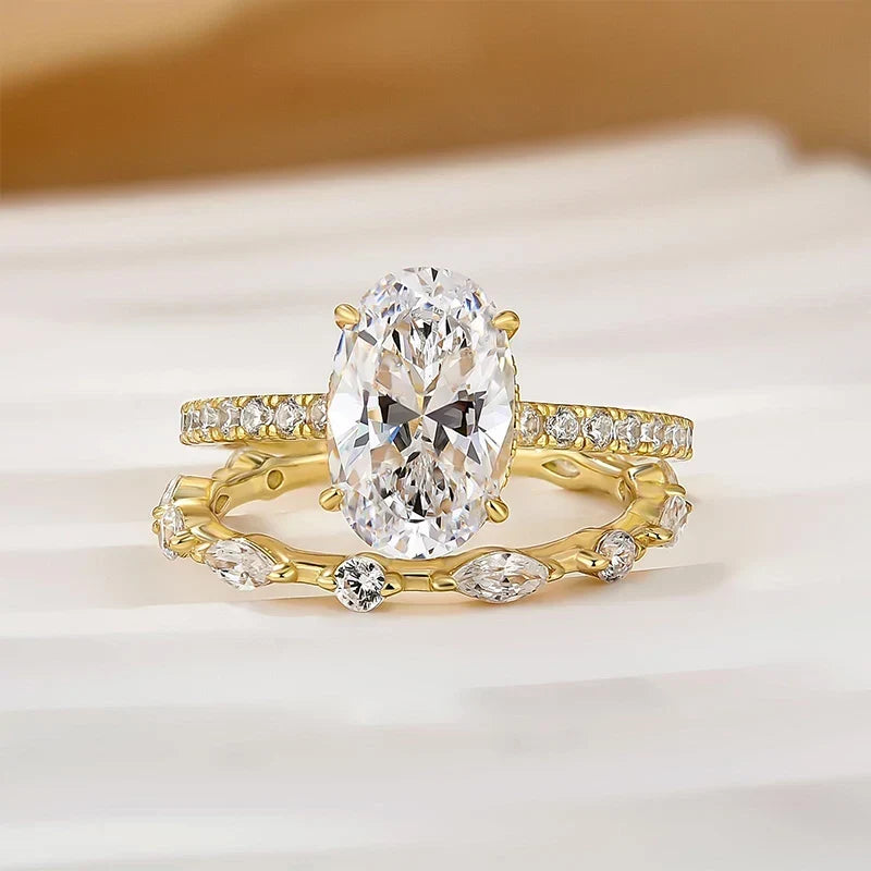 Attractive Oval Cut Bridal Wedding Ring Set