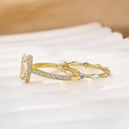 Attractive Oval Cut Bridal Wedding Ring Set