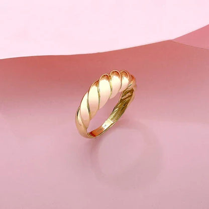 Croissant Ring