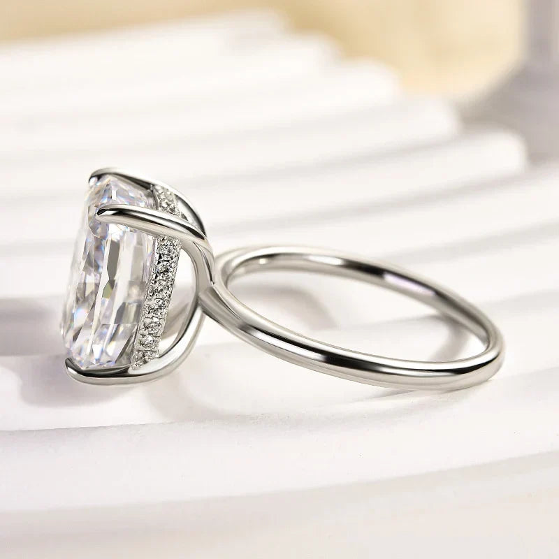 Sparkle Cushion Cut Engagement Ring for Women