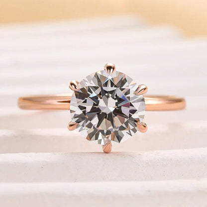 Round Cut Solitaire Engagement Rin