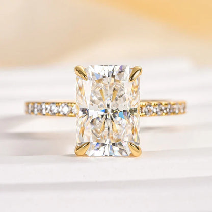 Elegant Radiant Cut Engagement Ring