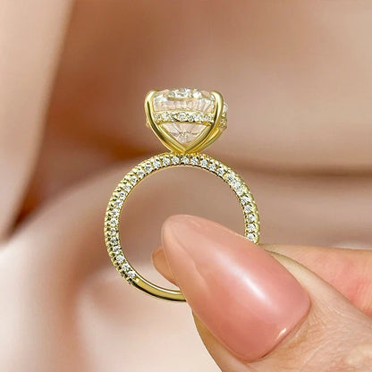 Oval Cut Exclusive Diamond Engagement Ring