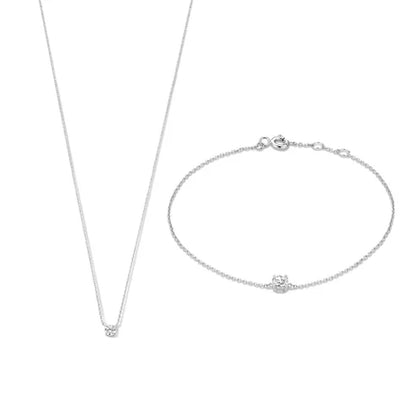 Moissanite Stone Set
