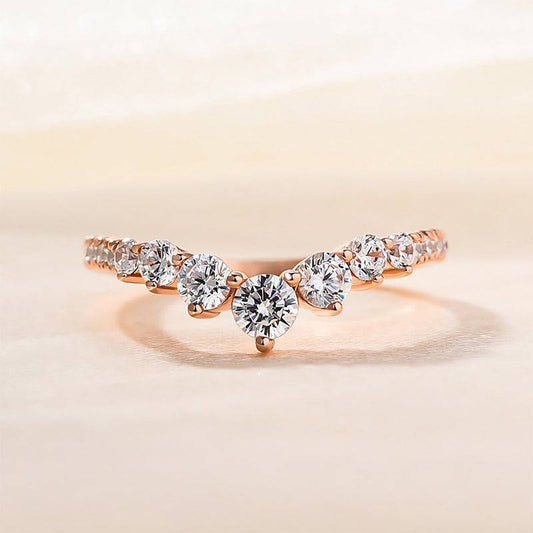 Round Cut Curved Design Thin Wedding Ring