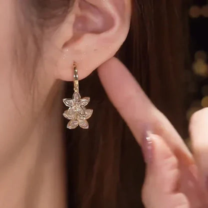 Stellara Noctis Earrings
